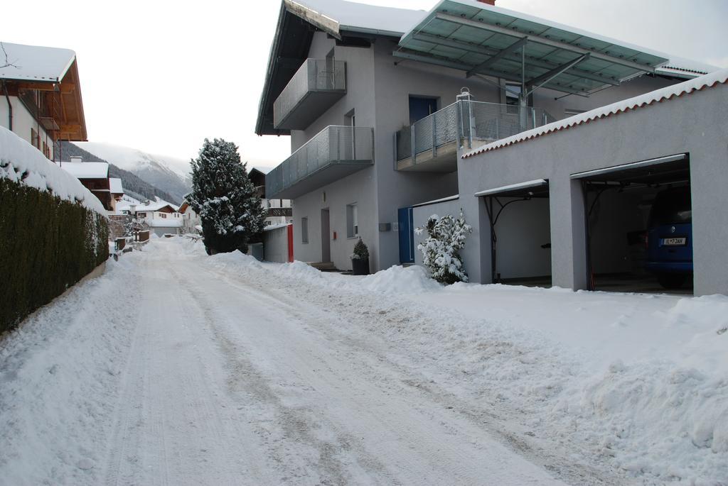 Gerda Wellness Apartment Grinzens Εξωτερικό φωτογραφία